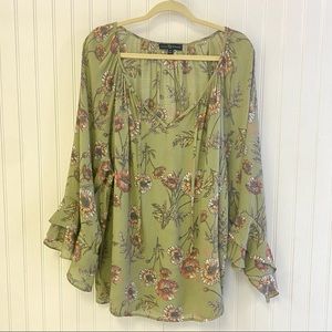 Fred David womens plus top: flowy, floral, green